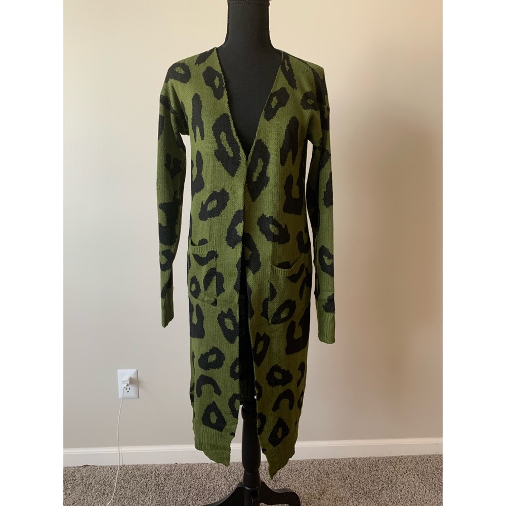 Women’s Cardigan